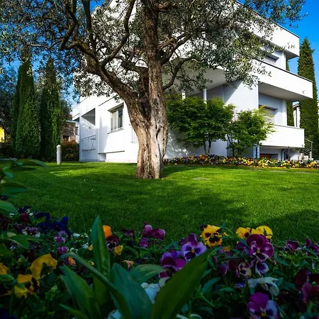 Giardino Segreto Appartamento Peschiera del Garda