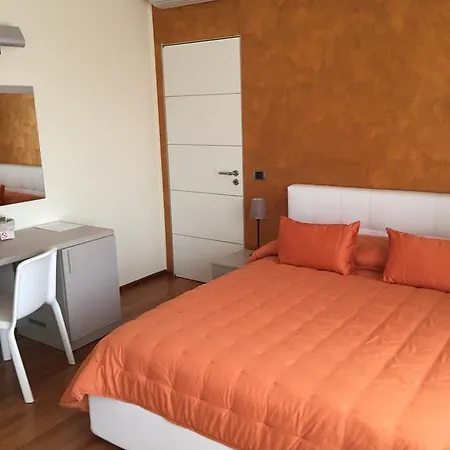 Appartamento Giardino Segreto Peschiera del Garda